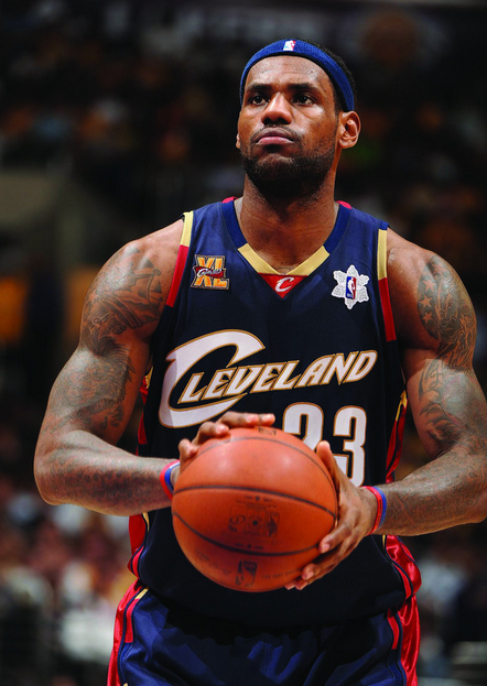 意杯国米5-1威尼斯晋级，小图拉姆双响，皮奥、博尼轰世界波（意大利杯：国米5-1大胜威尼斯晋级，小图拉姆梅开二度，皮奥与博尼轰出世界波）