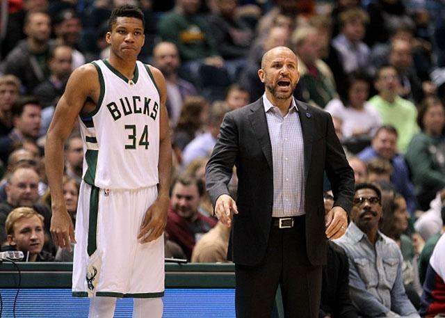 TA：巴萨伤病激增&体能改革失效，引发更衣室不满与矛盾升级（TA：巴萨遭伤病潮夹击，体能改革未见成效，更衣室不满升级）