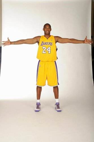 中足联官方：如发现俱乐部与球员签“阴阳合同”，将勒令降级（中足联警示：俱乐部若与球员签订“阴阳合同”将面临强制降级）