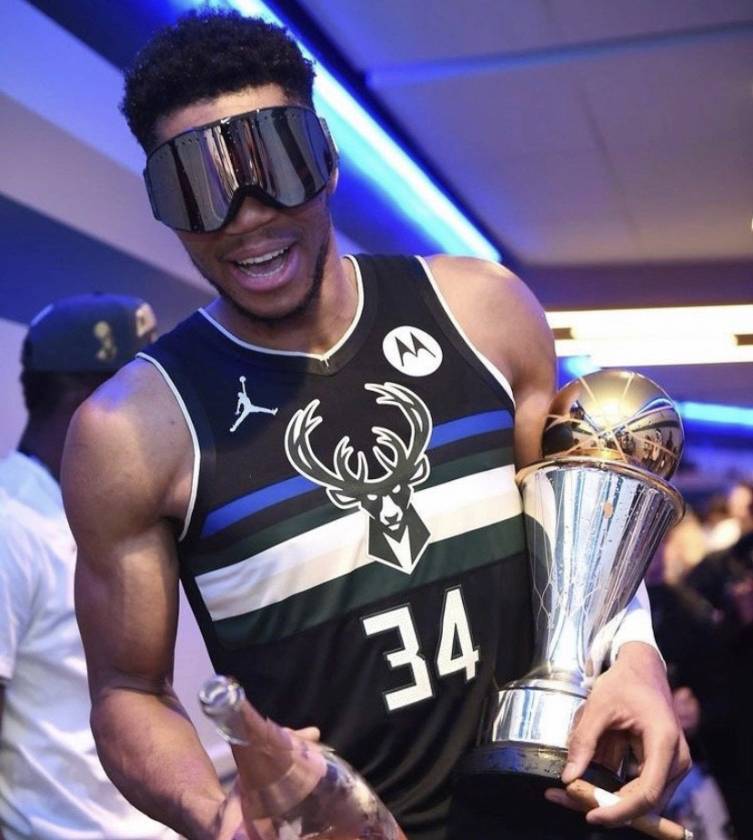 英超：热刺客场3-1击败狼队（英超：热刺客场3比1力克狼队）